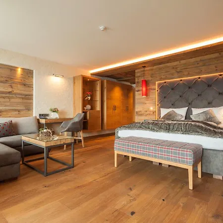Panoramahotel Watles Malles Venosta
