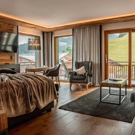 Panoramahotel Watles